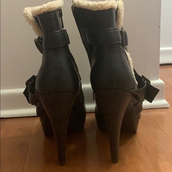 Low boots, never worn! - Picture 5 of 8